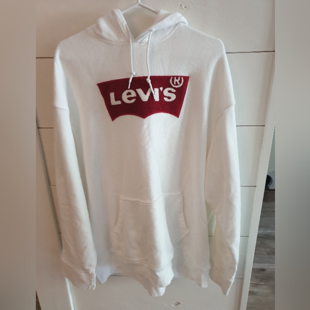Levi's XXL Hooded Sweater.